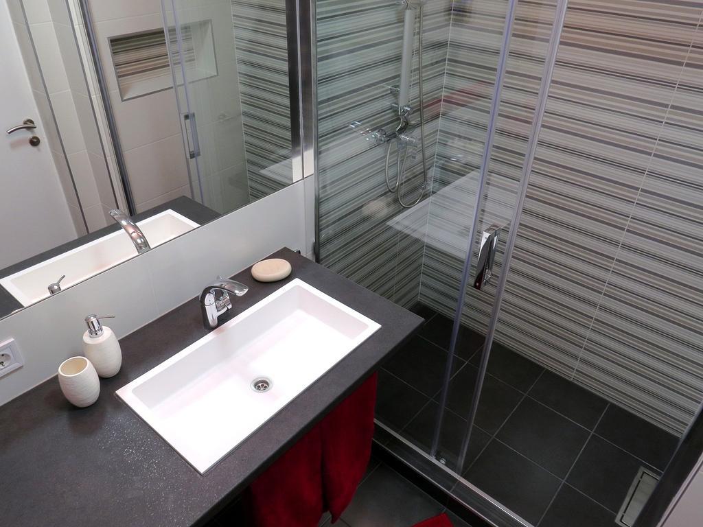 Apartment Lea Makarska Esterno foto